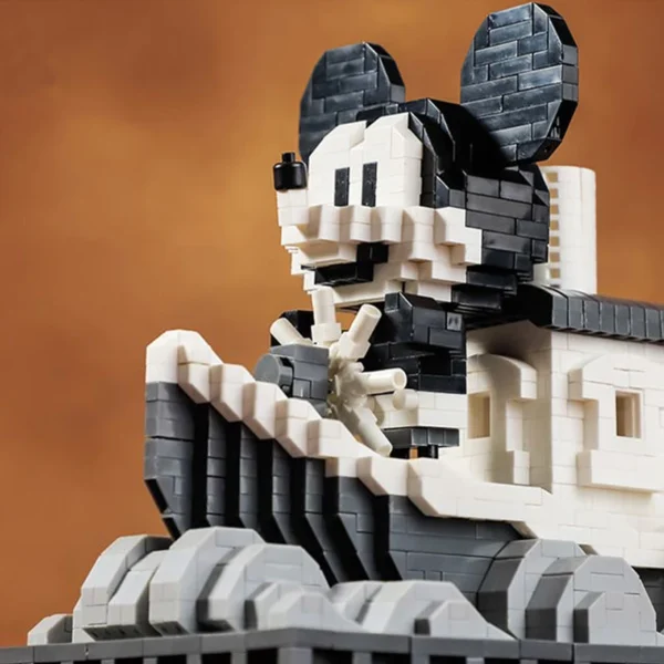 2814Pcs Mickey Mouse Diamond Building Blocks Retro Steamboat - Image 4