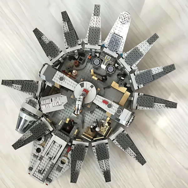 Millennium Star Plan Falcon Spaceship Building Blocks - Image 3