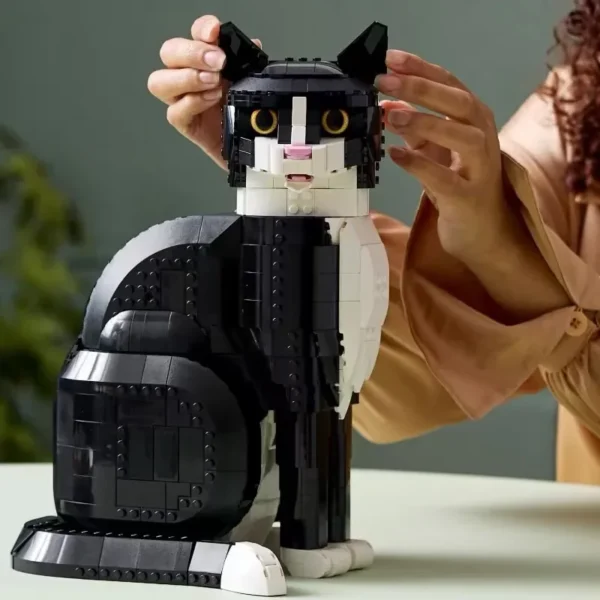 Ideas 21349 Cute Pet Tuxedo Cat Building Blocks - Image 4