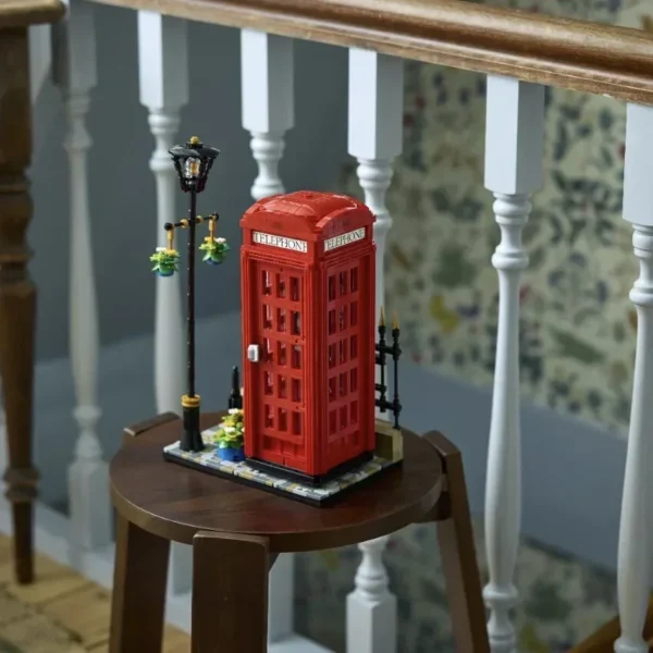 Red London Telephone Box Building Blocks Ideas 21347 - Image 6