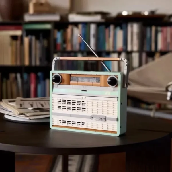 Retro radio model brick